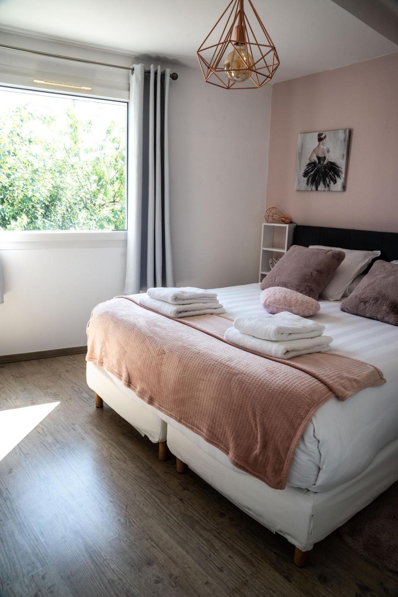 Hébergement de vacances La Maison De Jade & *